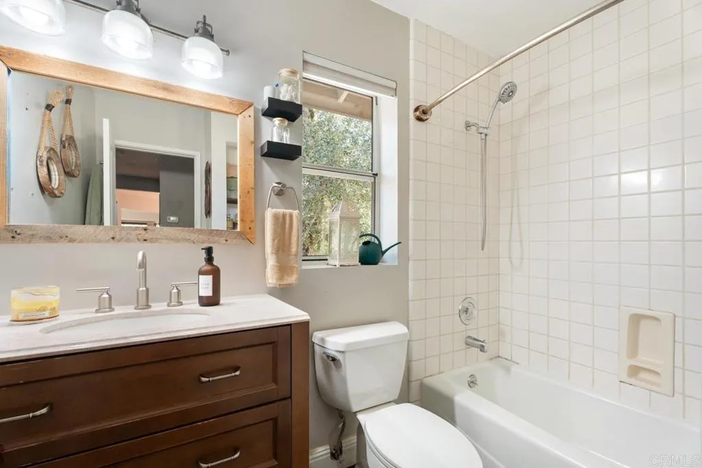 https://cdn.realtyfeed.com/cdn/127/306502412/076e2691b8d816024454b02bff7ee4a4.webp