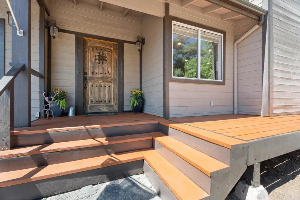 https://cdn.realtyfeed.com/cdn/127/306502412/6bd6159e66169e28b3c3b1e4e7af4978.webp