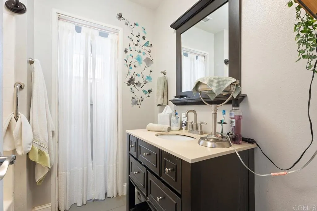 https://cdn.realtyfeed.com/cdn/127/306502412/ae131c083392cb508dbfe940aa4f8da5.webp