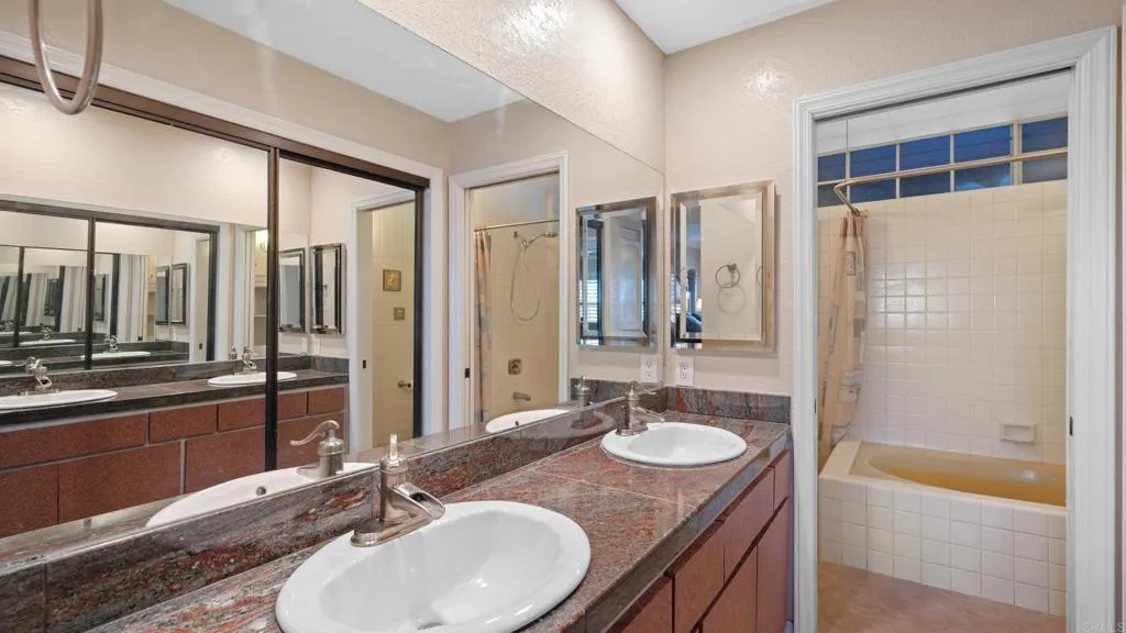 Photo #20: PTP2505655 Listing: Photo #20