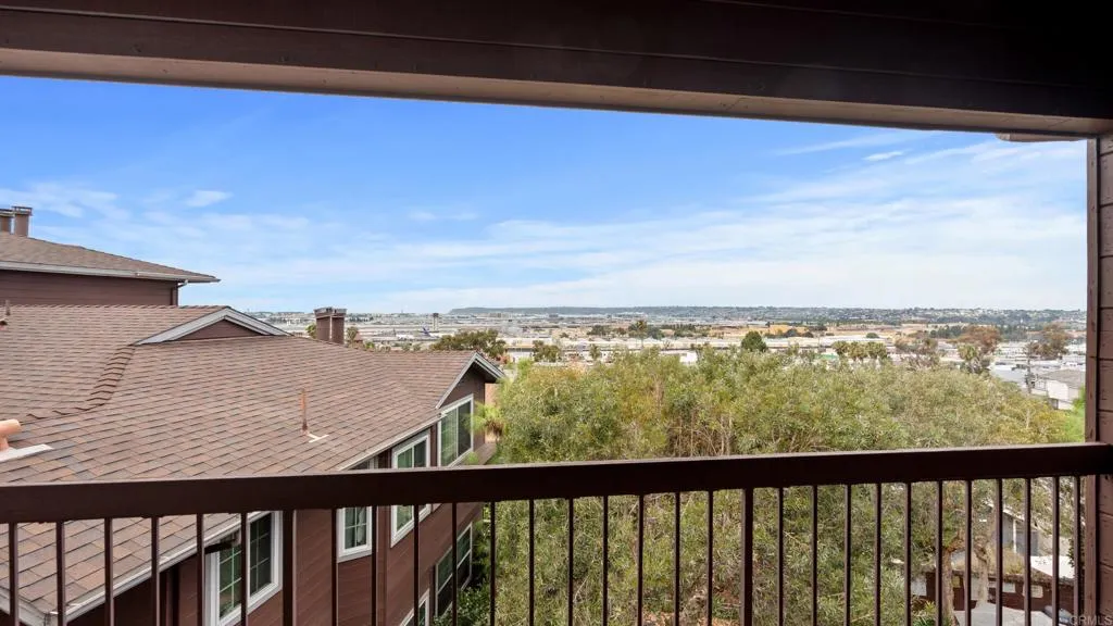 Photo #8: PTP2505655 Listing: Photo #8