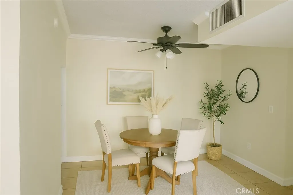 https://cdn.realtyfeed.com/cdn/127/306502505/47d5a80c32429aa06b31ac1fe9b568d8.webp