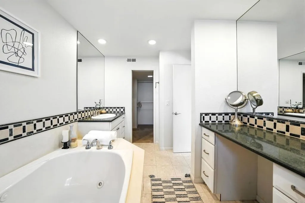 Photo #28: PTP2505659 Listing: Photo #28