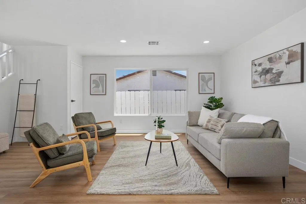 https://cdn.realtyfeed.com/cdn/127/306502576/c72d3036d9ccbcd98ba3bd9f70ec04b8.webp
