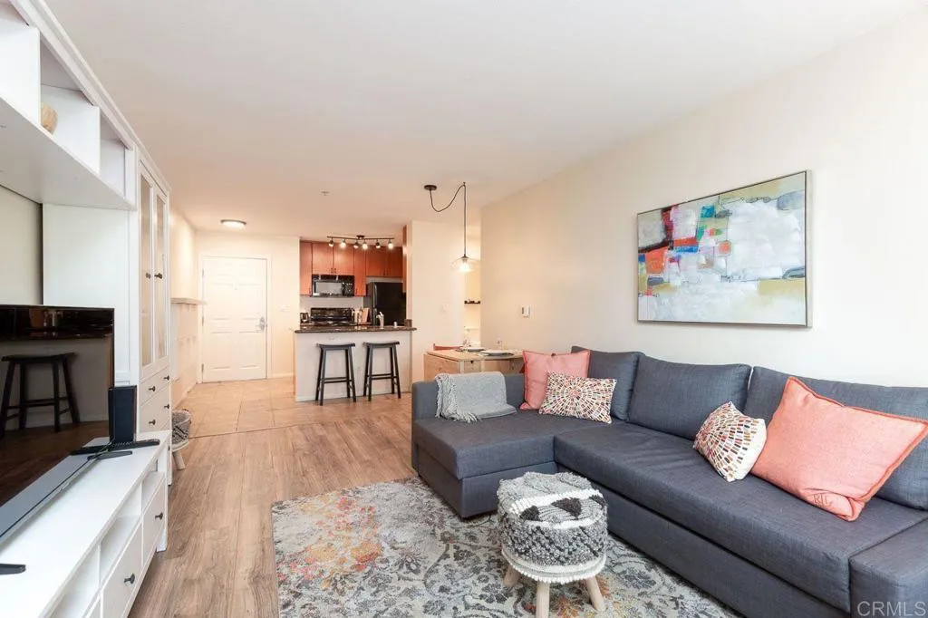 Photo #3: NDP2507350 Listing 