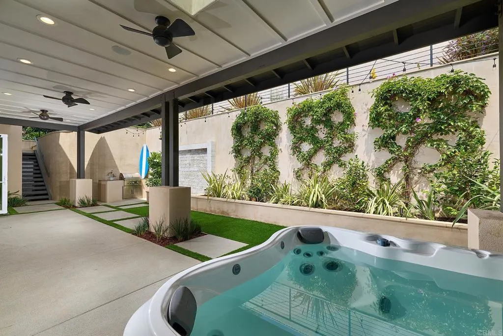 https://cdn.realtyfeed.com/cdn/127/306502607/54d6c2027bdc9f17b3cffadbd81285c7.webp