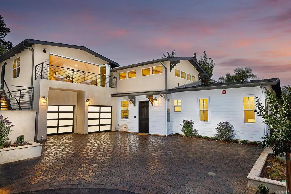 Encinitas, CA 92024