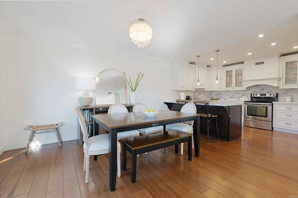 Photo #8: PTP2505662 Listing: Photo #8