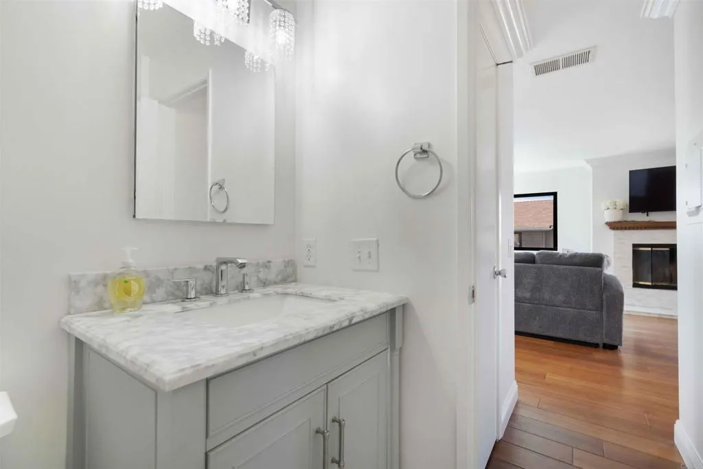 Photo #12: PTP2505662 Listing: Photo #12