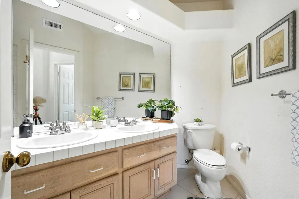https://cdn.realtyfeed.com/cdn/127/306502744/c40641fc5946b6df43a01b6789026c68.webp