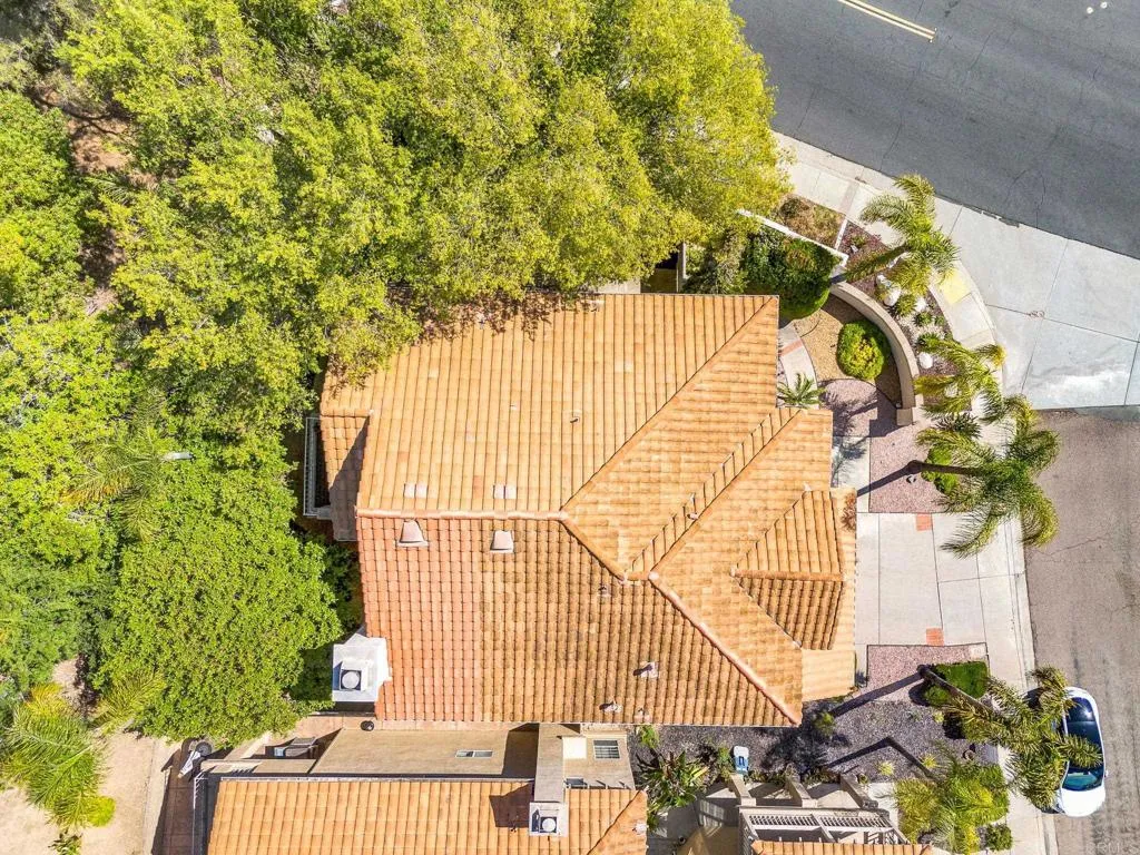 https://cdn.realtyfeed.com/cdn/127/306502744/d7667896c3697e574369647bb5d95a8e.webp
