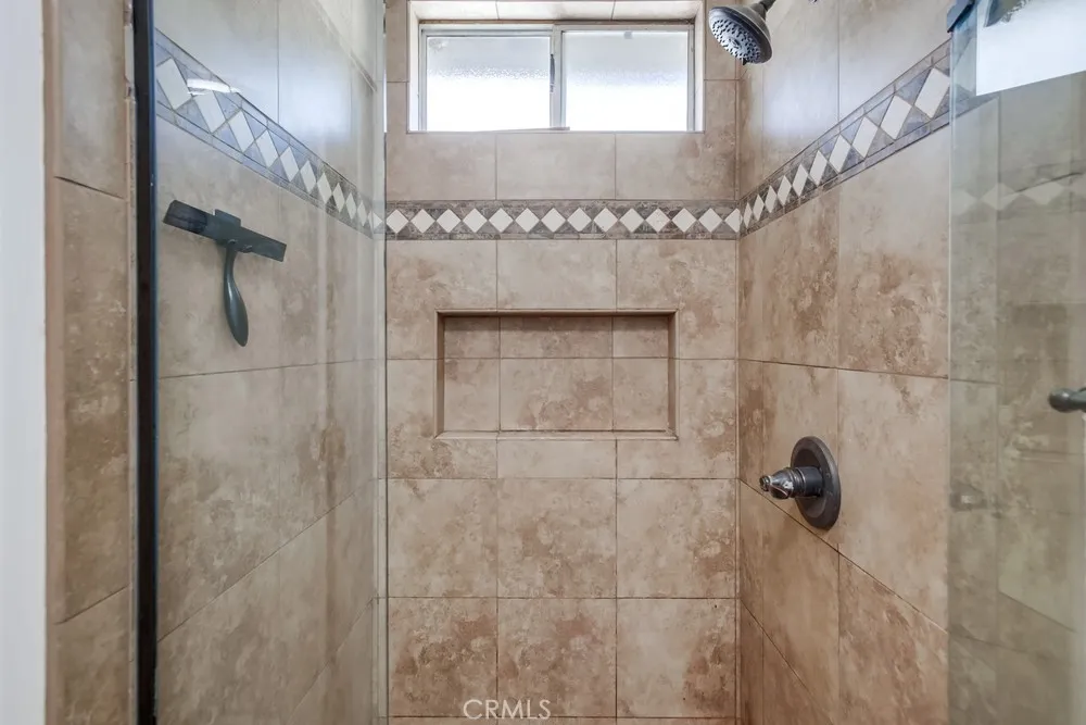 https://cdn.realtyfeed.com/cdn/127/306502758/b8852b3c8af5bcadd6f069913c61061e.webp