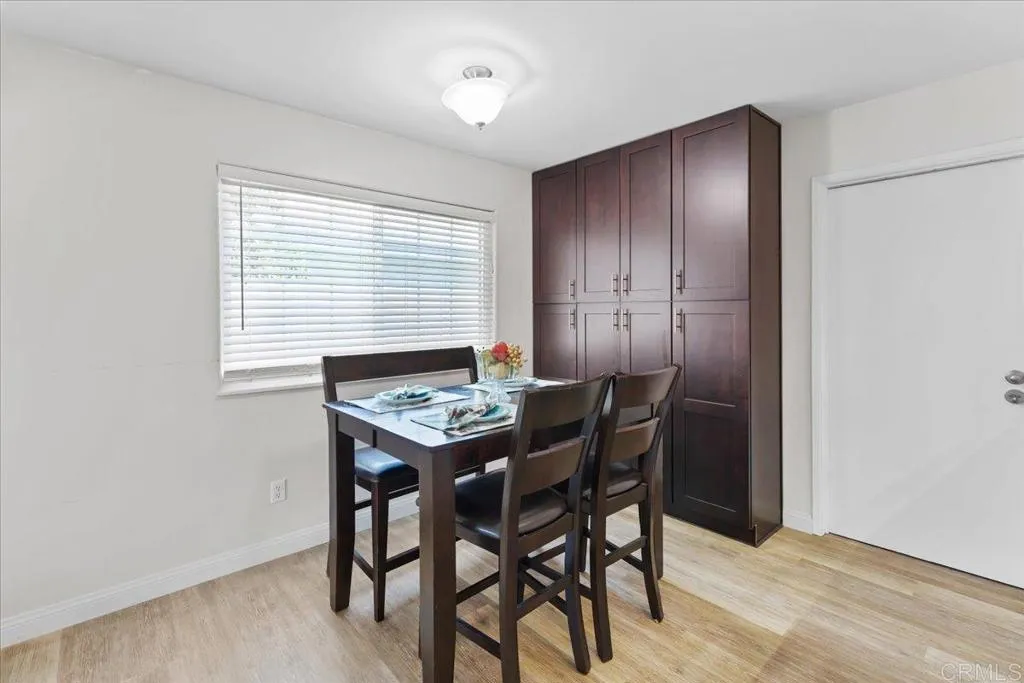https://cdn.realtyfeed.com/cdn/127/306502832/18beb9be0b58987f091774bc62f0f78e.webp