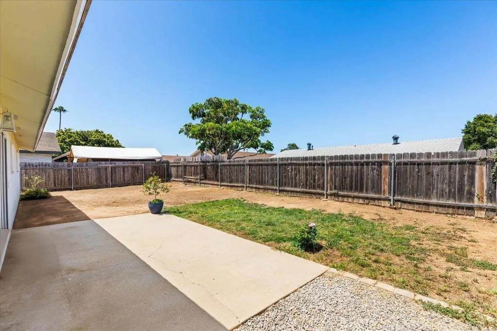 https://cdn.realtyfeed.com/cdn/127/306502832/4861bd922d506eb2139981493cc9ed6d.webp