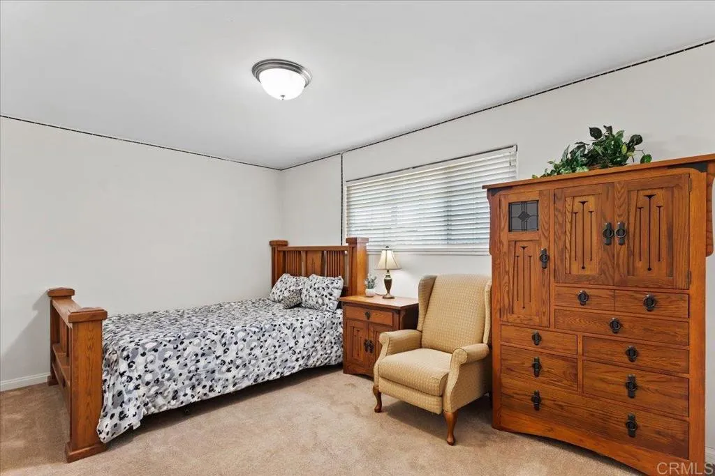 https://cdn.realtyfeed.com/cdn/127/306502832/84953db7775052c88a1ebf264b541df3.webp