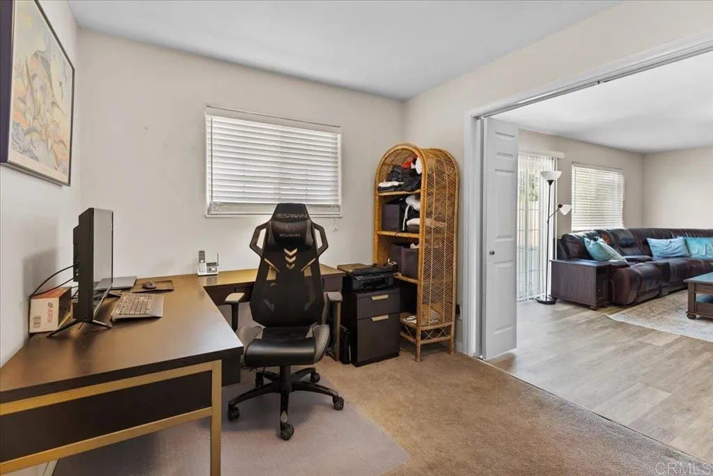 https://cdn.realtyfeed.com/cdn/127/306502832/94c12b3bdd30fa4d440732c80f1bb839.webp