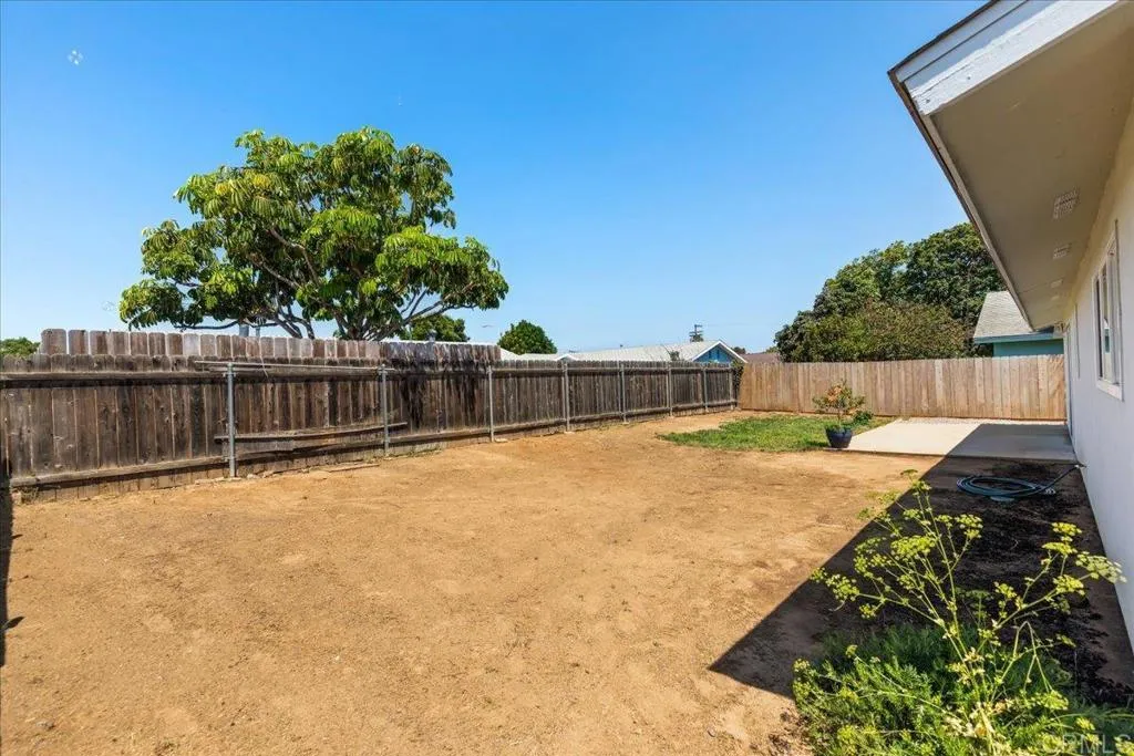 https://cdn.realtyfeed.com/cdn/127/306502832/cbf4f7a38193c4ac959f29e43cd47070.webp