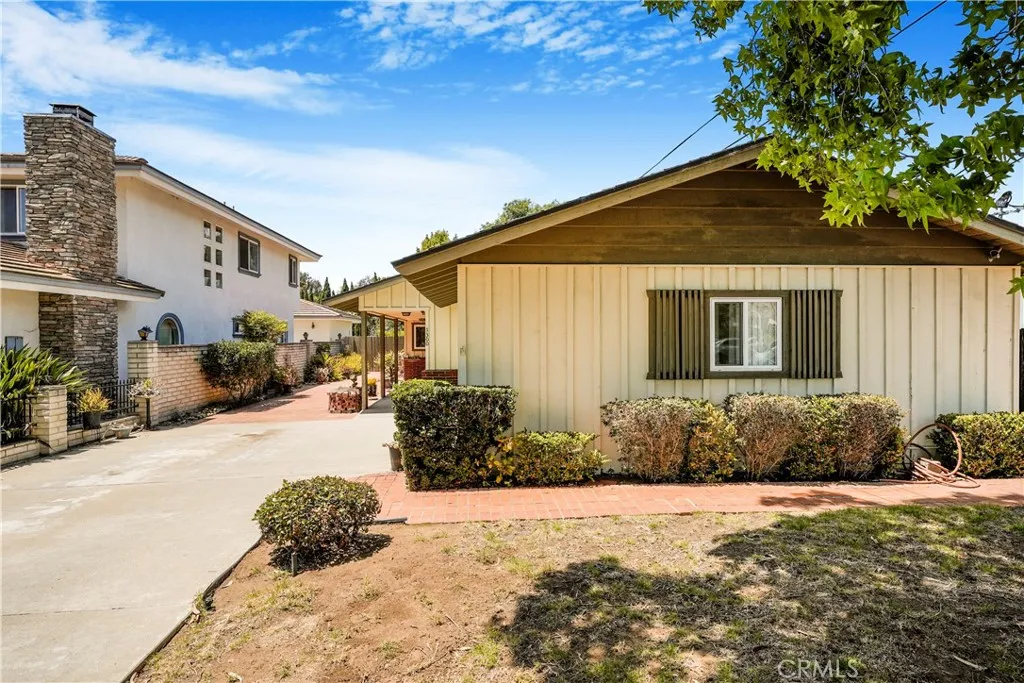 Photo #3: IV25166196 Listing 
