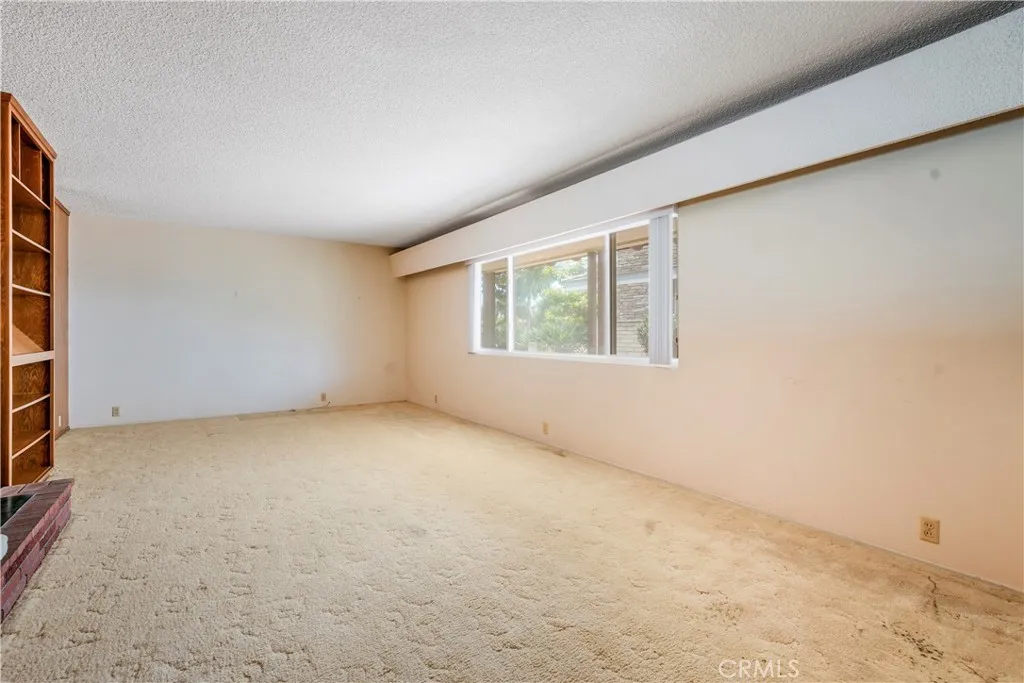 Photo #9: IV25166196 Listing: Photo #9