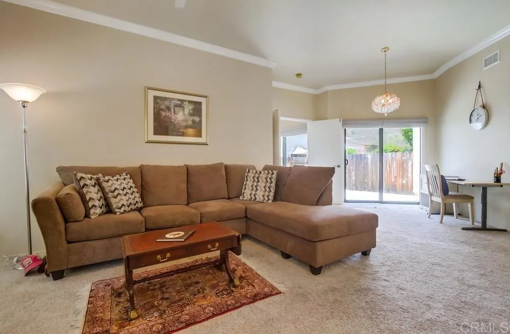 Photo #5: PTP2505679 Listing 