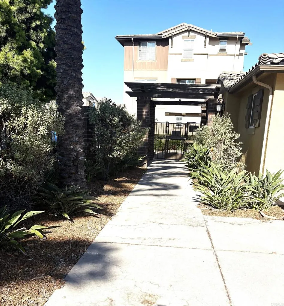 Photo #11: PTP2505680 Listing: Photo #11
