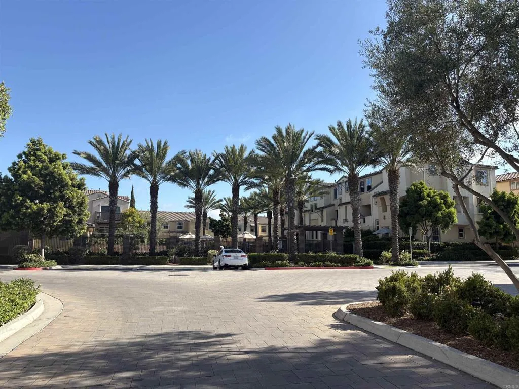 Photo #5: PTP2505680 Listing 