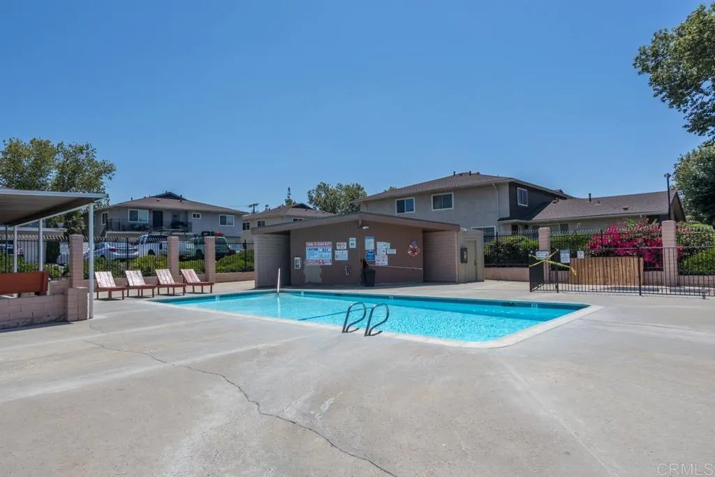 Photo #8: PTP2505681 Listing: Photo #8