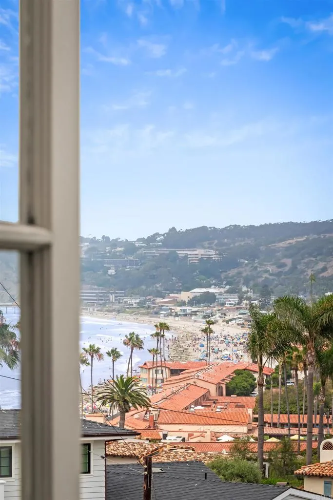 https://cdn.realtyfeed.com/cdn/127/306503077/10fedc0b7e0cfe20da2db054f90b46e8.webp
