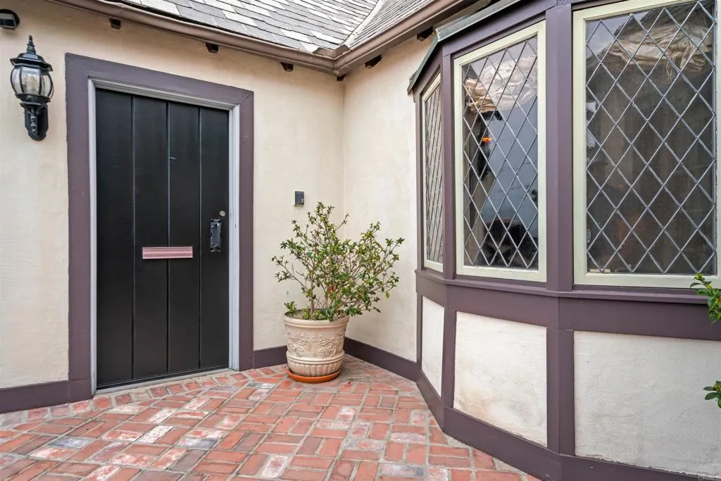 https://cdn.realtyfeed.com/cdn/127/306503077/b77d3cd76f8e1100c0f2fa58a9741575.webp
