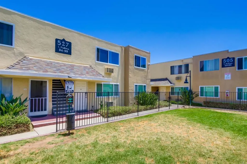 Photo #2: PTP2505687 Listing 