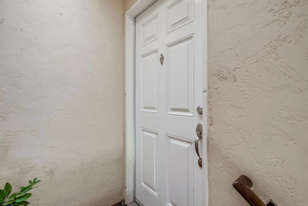 Photo #8: PTP2505687 Listing: Photo #8