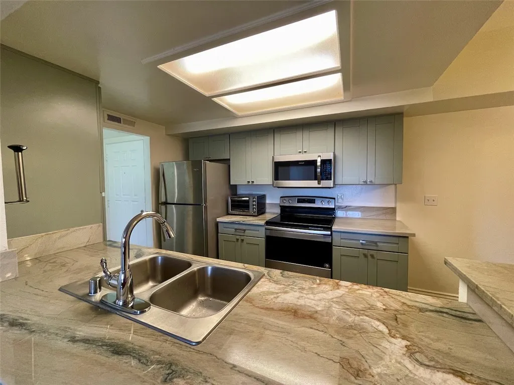 Photo #6: PT25168366 Listing 