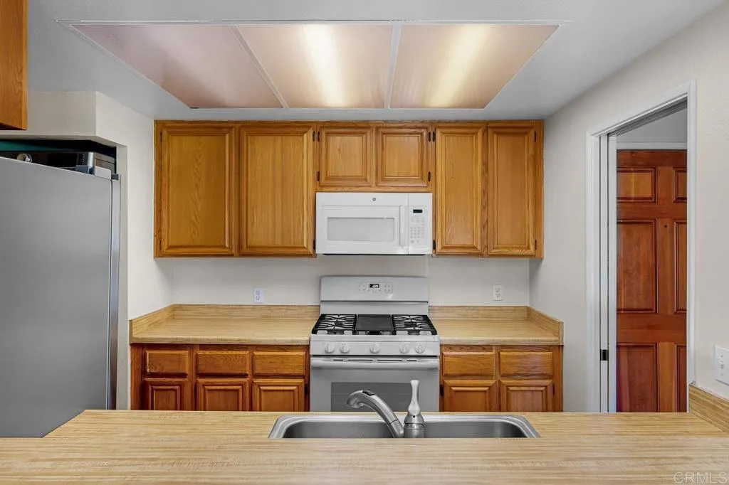 https://cdn.realtyfeed.com/cdn/127/306503217/cb74c156f15e641c9cfc939aa9cfcddb.webp