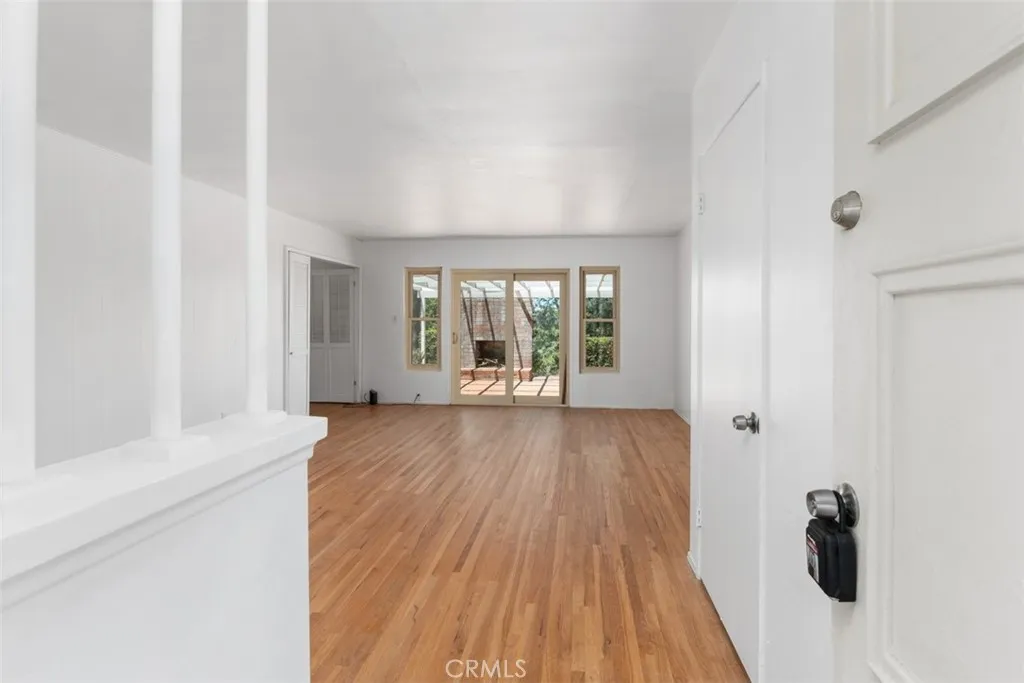 https://cdn.realtyfeed.com/cdn/127/306503232/4a8626a3537038ab020b30fb1558bc42.webp