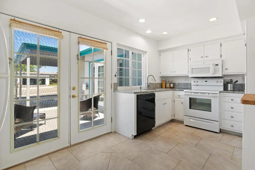 Photo #5: NDP2507370 Listing 