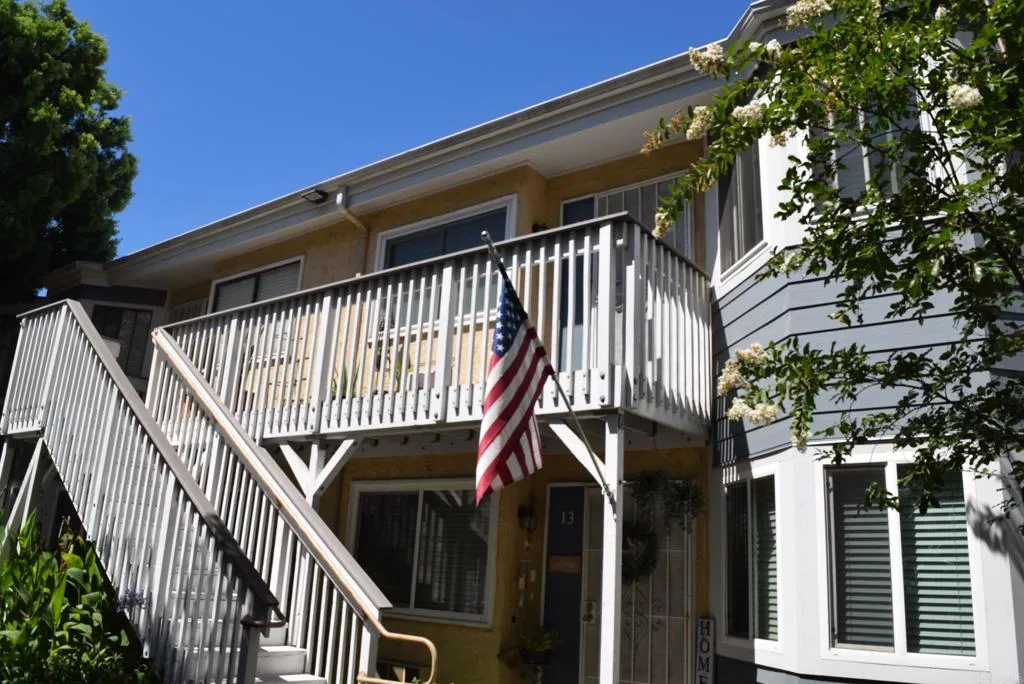 12616 Lakeshore Unit 14
