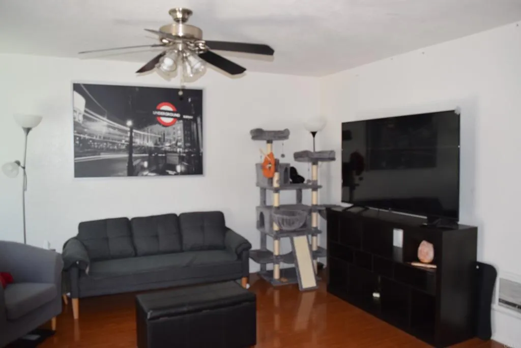 Photo #6: PTP2505694 Listing 