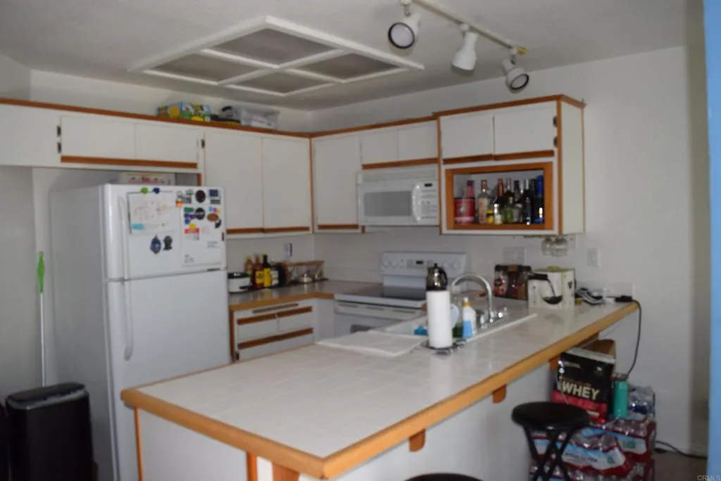 Photo #3: PTP2505694 Listing 