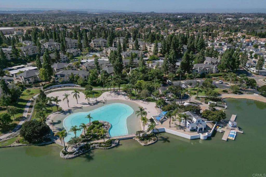 https://cdn.realtyfeed.com/cdn/127/306503430/616c45caa73f97b5de3e48ef4d870ed3.webp