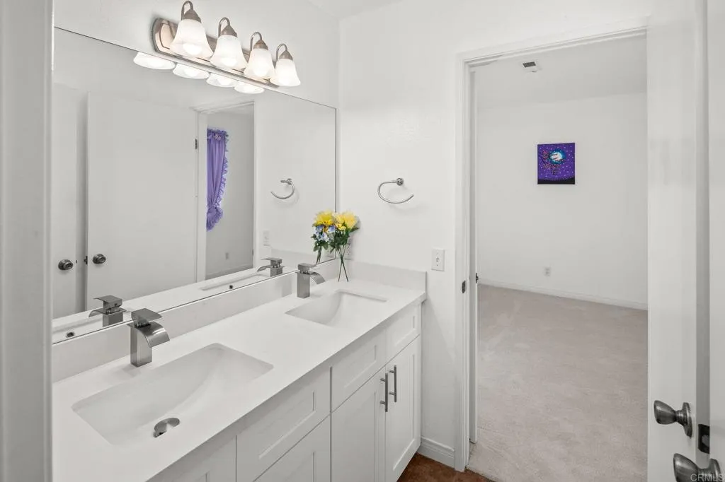 https://cdn.realtyfeed.com/cdn/127/306503430/9efa6f4889fd0f30b84f03b937a7d3cb.webp