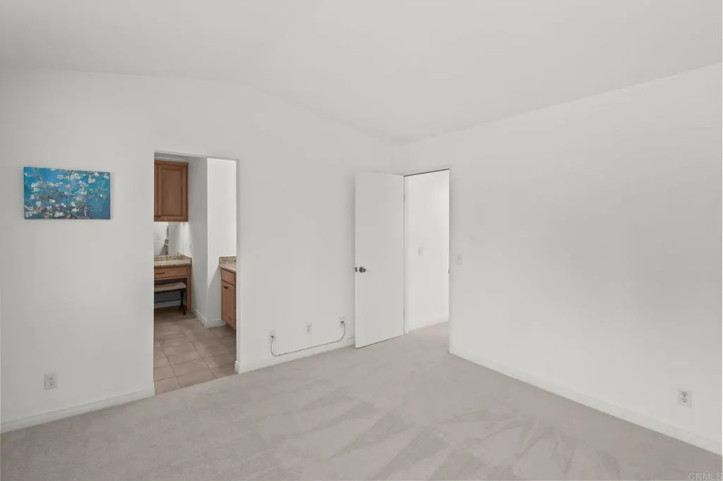 https://cdn.realtyfeed.com/cdn/127/306503430/b4ea33c4d7d022e1af385403eaf3d1f6.webp