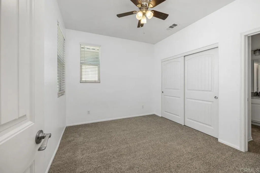 https://cdn.realtyfeed.com/cdn/127/306503447/8b08c19a8a6448fa0d618dc531a07ead.webp