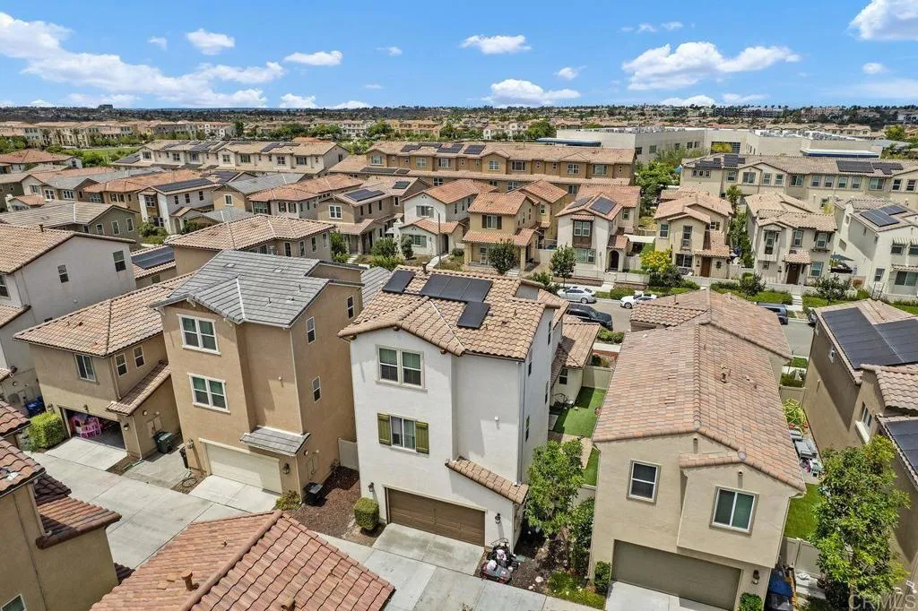 https://cdn.realtyfeed.com/cdn/127/306503447/cd52da9c289532c917cd0fd229c2ace8.webp