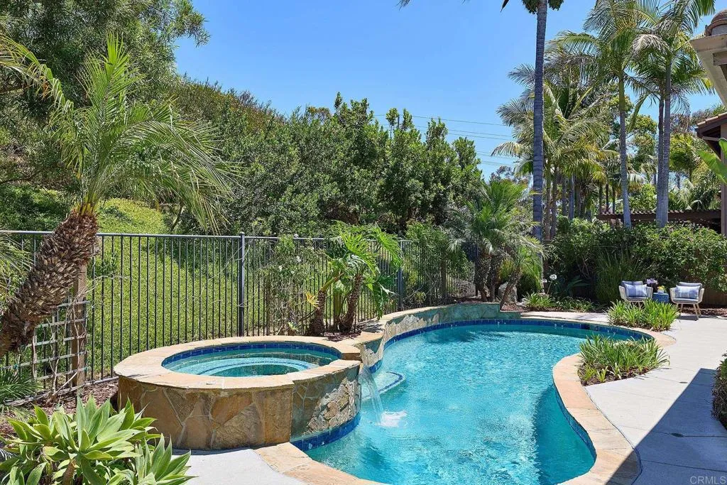 https://cdn.realtyfeed.com/cdn/127/306503837/6e7d9004540a113eae9c60c5fee64ee1.webp