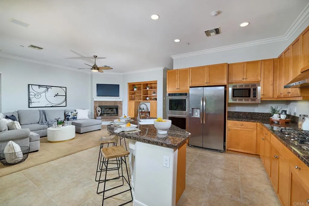 https://cdn.realtyfeed.com/cdn/127/306503837/aa46f3fef09b6e58b784449b7bc2e6de.webp