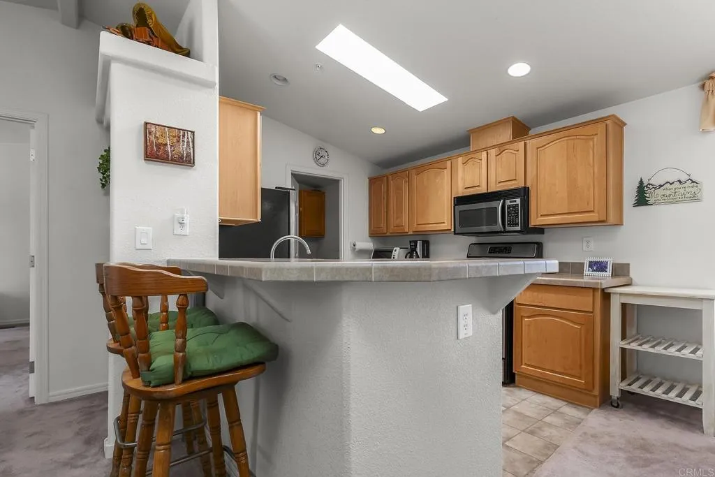 https://cdn.realtyfeed.com/cdn/127/306503892/956c1fd73220c18453b926ce88806b07.webp
