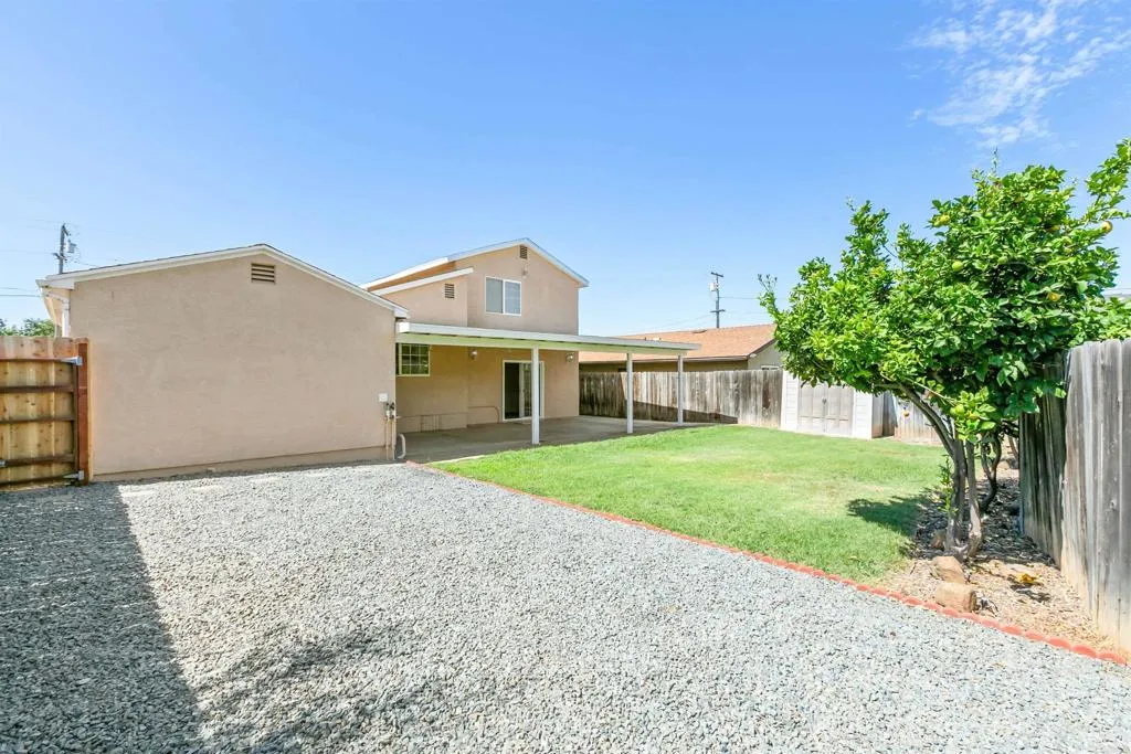 https://cdn.realtyfeed.com/cdn/127/306504018/4fddede543396d2aaf1a53e1fb1fa266.webp