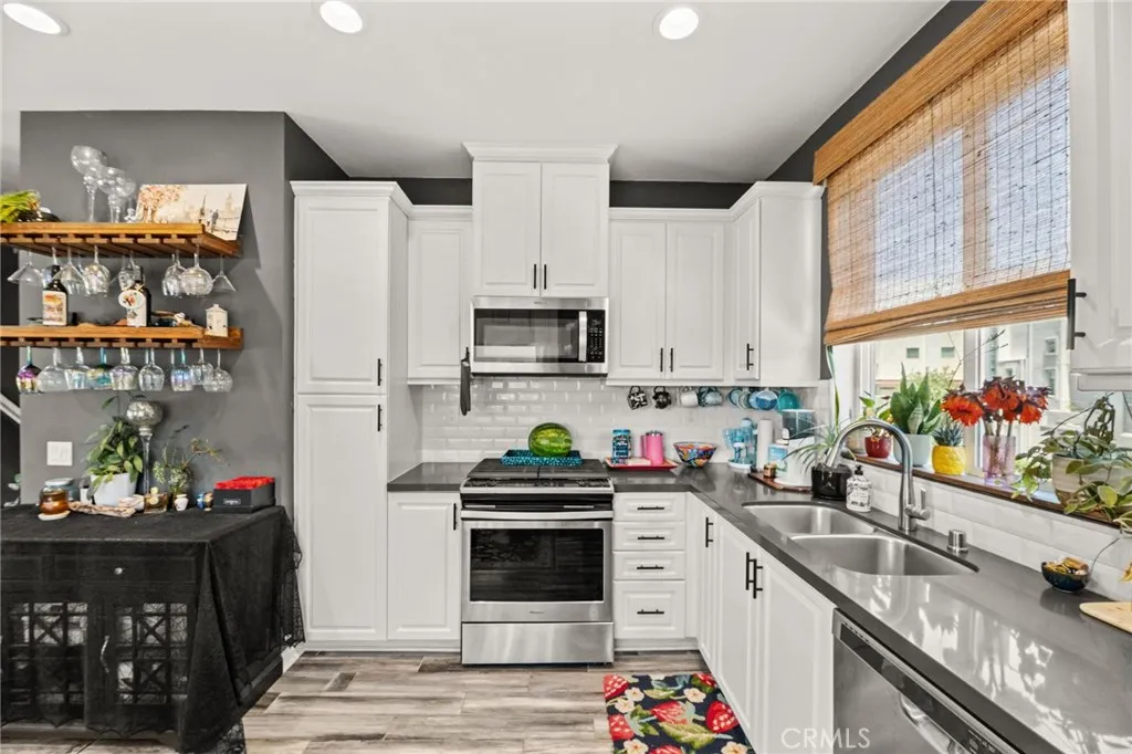 Photo #17: SW25168393 Listing: Photo #17