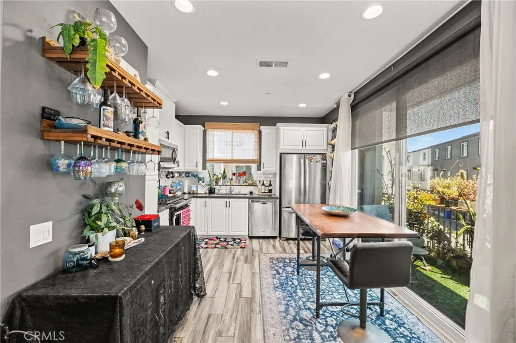 https://cdn.realtyfeed.com/cdn/127/306504026/e91e72586b32db6623b76e0ce645c3cf.webp