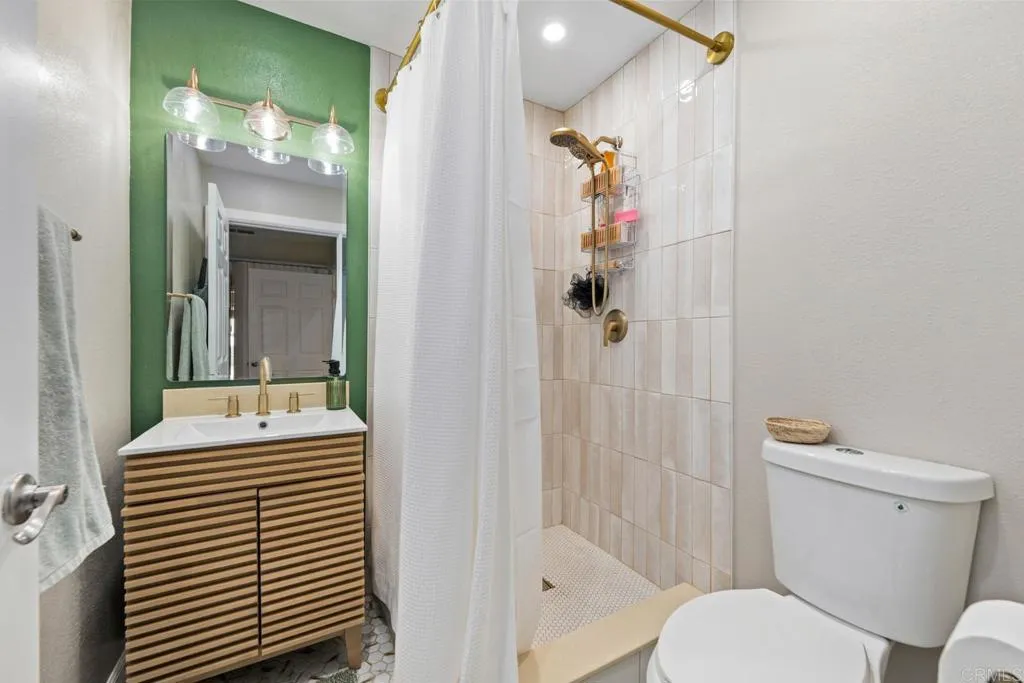 Photo #4: PTP2505716 Listing 